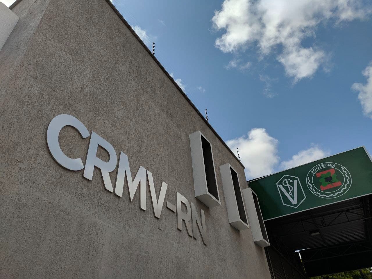 Justiça atende pedido do CRMV-RN e determina vacinação de médicos-veterinários contra Covid-19 em Natal